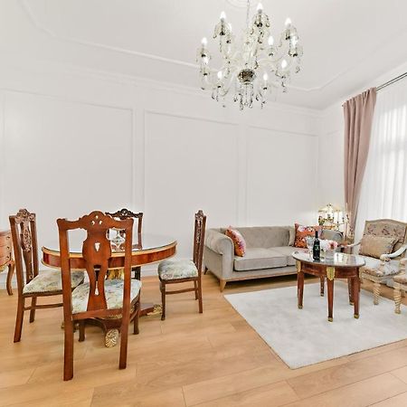 Luxury Class Apartment - 1St Floor, Large Apartment, Downtown, Newly Renovated, Fast Wifi, 4X Air Conditioning Zagabria Esterno foto