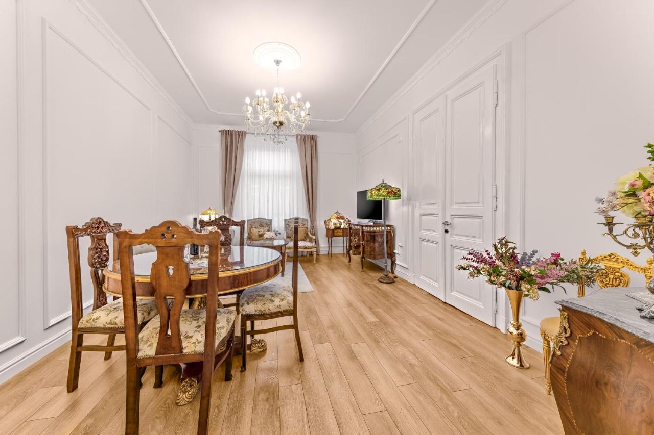 Luxury Class Apartment - 1St Floor, Large Apartment, Downtown, Newly Renovated, Fast Wifi, 4X Air Conditioning Zagabria Esterno foto