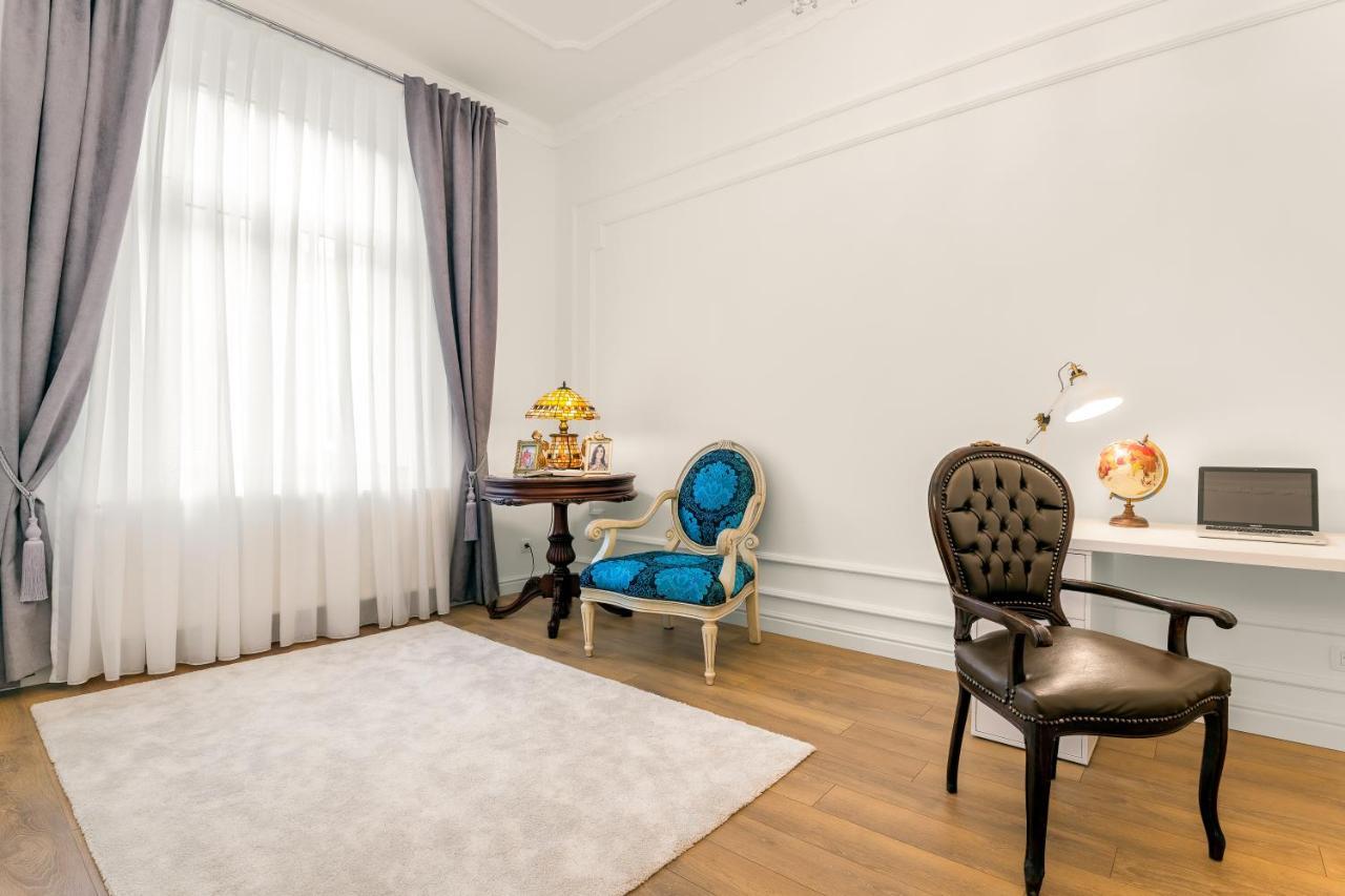 Luxury Class Apartment - 1St Floor, Large Apartment, Downtown, Newly Renovated, Fast Wifi, 4X Air Conditioning Zagabria Esterno foto