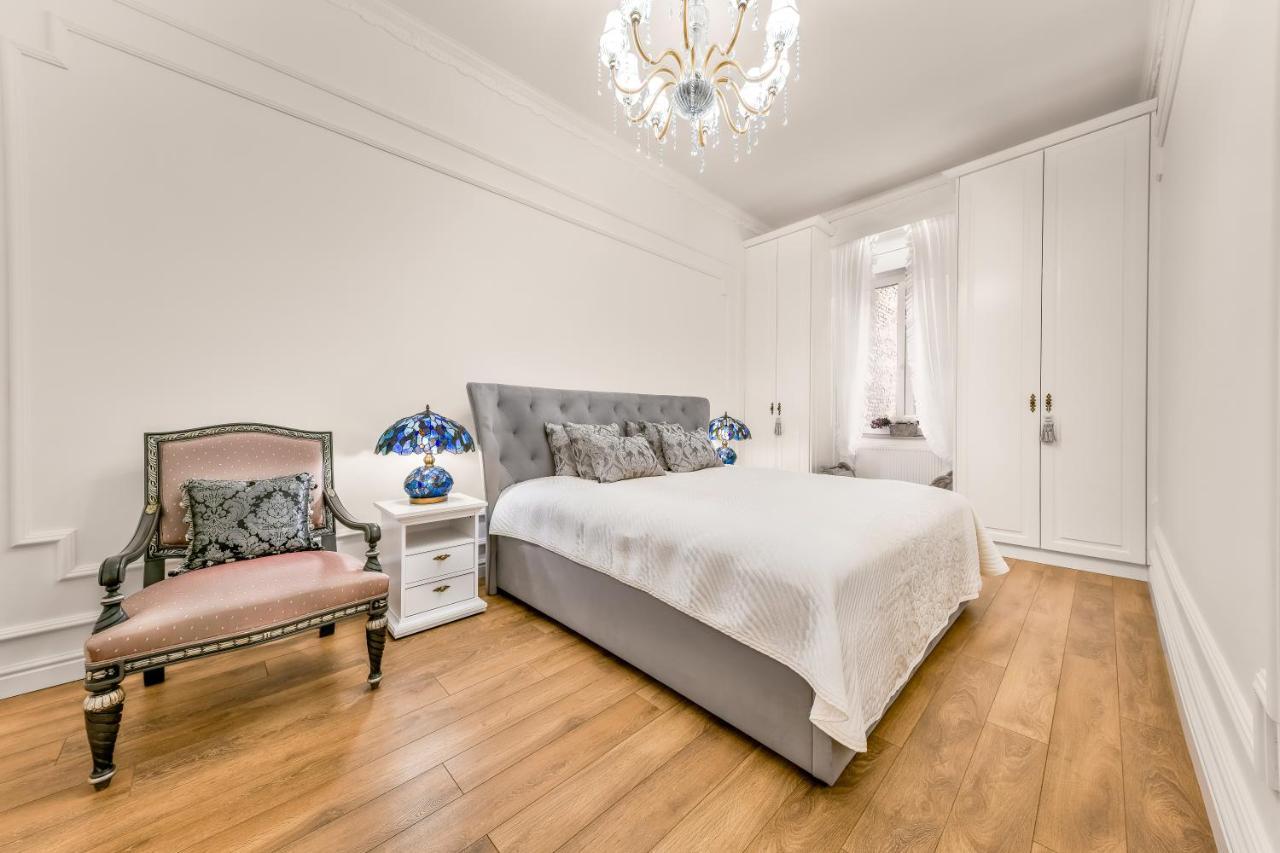 Luxury Class Apartment - 1St Floor, Large Apartment, Downtown, Newly Renovated, Fast Wifi, 4X Air Conditioning Zagabria Esterno foto